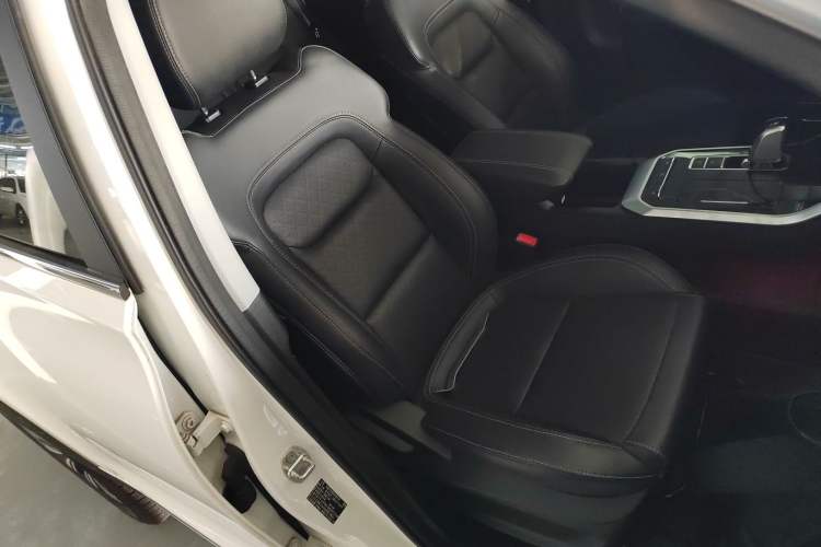 Used Chery Tiggo 8 2019 1.6 TGDI Automatic Luxury Model
