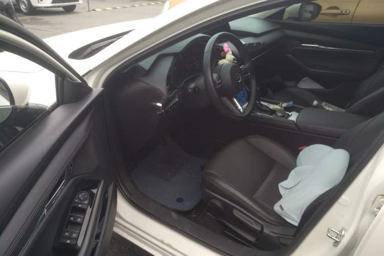 Used Mazda Mazda 3 Axela 2022 2.0L Automatic Zhiya Edition
