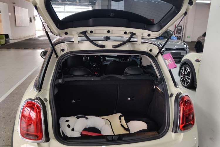 Used  MINI 2022 Updated 1.5T COOPER Classic Edition