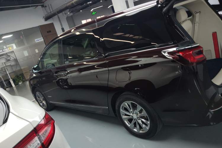 Used Buick GL8 2021 Avenir Aivia Six-Seat Luxury Edition
