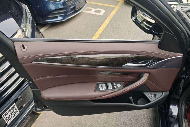 Used BMW 5 Series 2020 525Li M Sport Package
