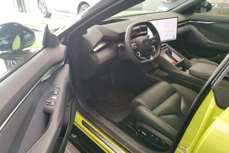 Used XPeng P7 2025 Model—702 Long Range Ultra
