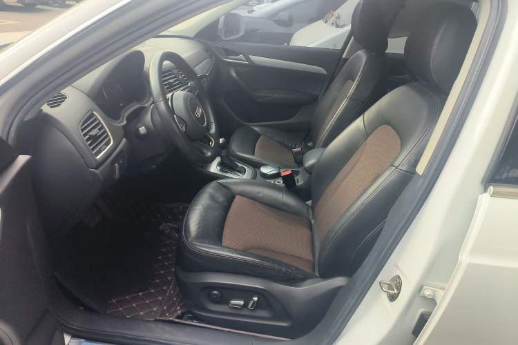 Used Audi Q3 2018 30th Anniversary Edition 35 TFSI Fashion Model