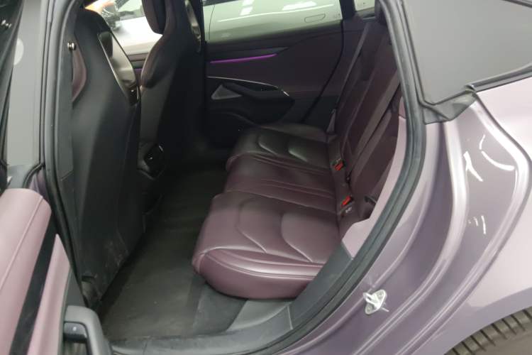 Used  SU7 2024 Four-Wheel Drive Ultra-Long Range Advanced Intelligent Driving Max Edition