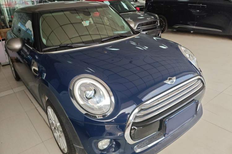 Used  MINI 2016 1.5T COOPER SEVEN
