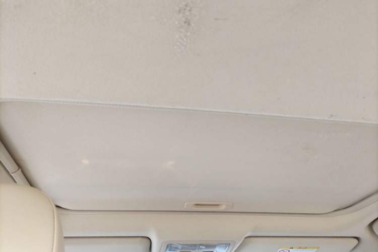 Used Toyota Camry 2016 2.0G 10th Anniversary Leading Edition
