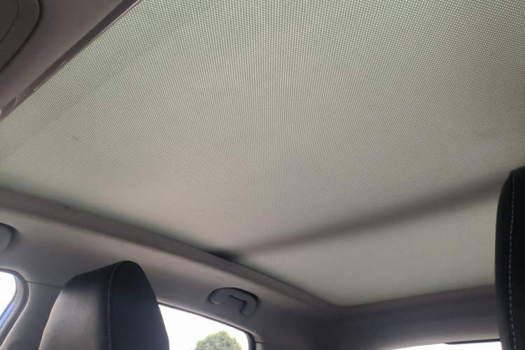 Used MG ZS 2017 1.5L Manual Luxury Edition
