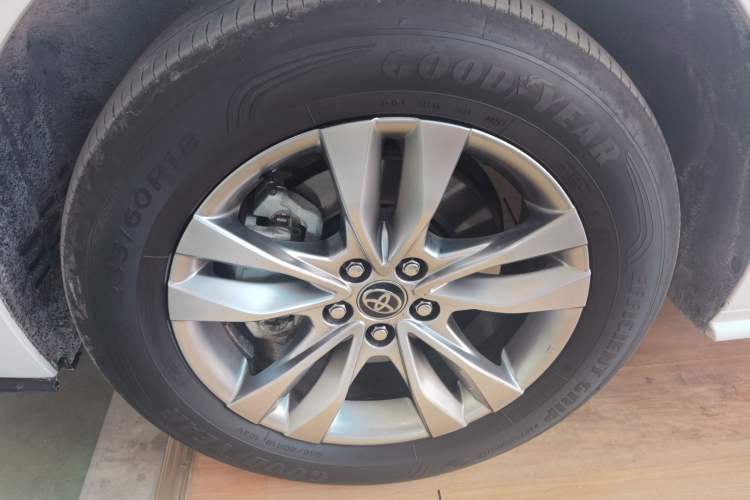 Used Toyota Sienna 2024 2.5L Hybrid Comfort Edition
