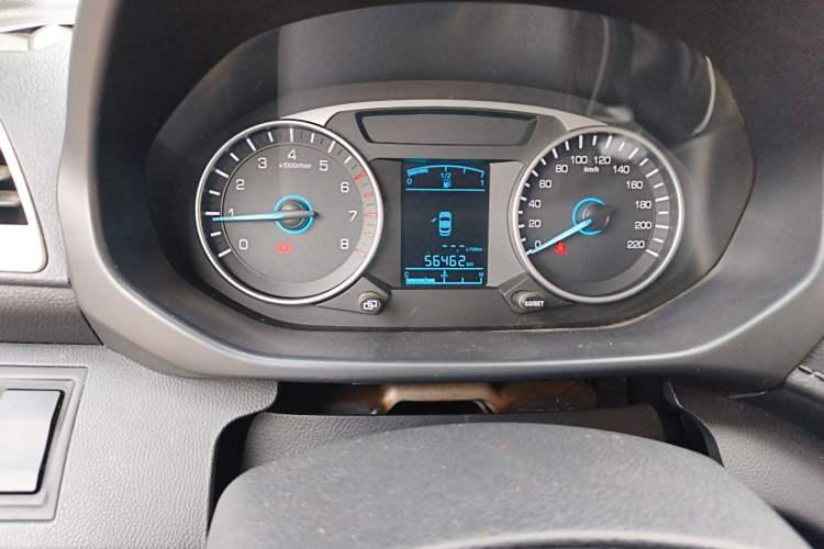 Used FAW Yingzhi 737 2017 1.5L Manual Love Edition
