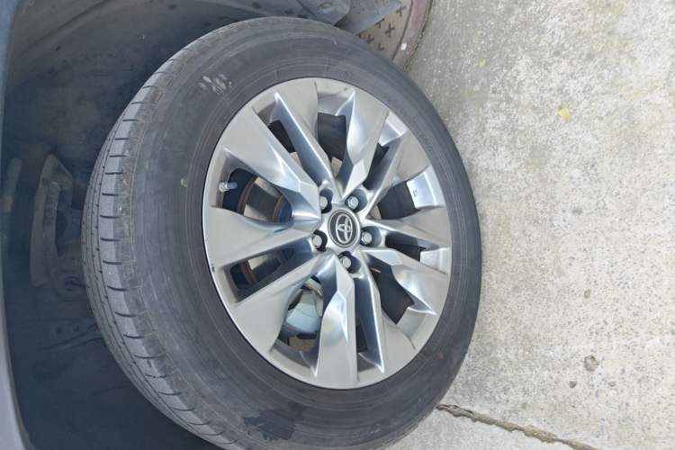 Used Toyota Wildlander 2020 Dual-Motor 2.5L E-CVT Four-Wheel Drive Luxury Edition
