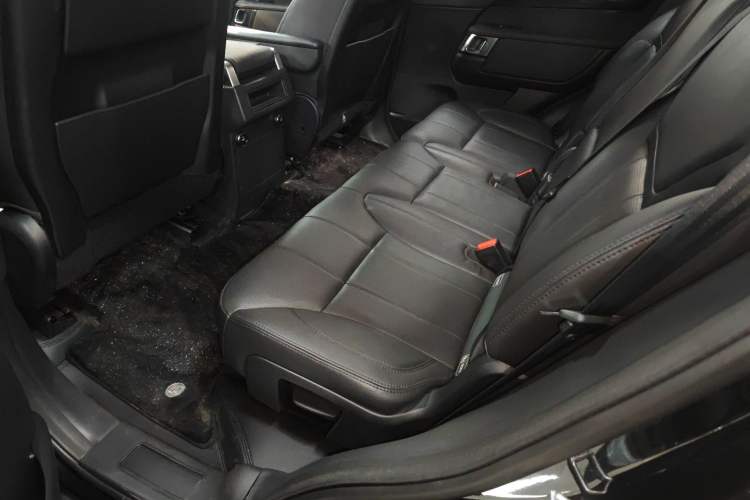 Used Land Rover Discovery 2017 3.0 SC V6 S
