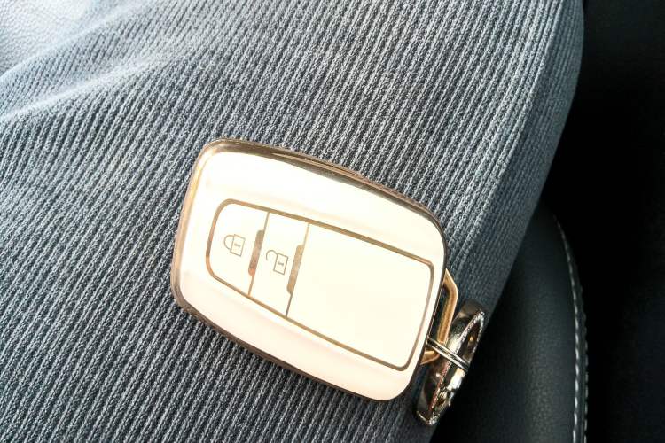 Used Toyota Wildlander 2022 2.0L CVT Two-Wheel Drive Luxury PLUS Edition
