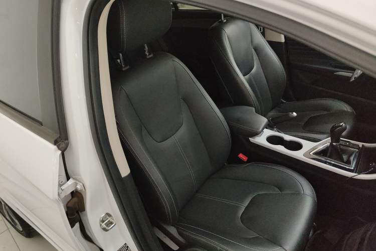 Used Chery Arrizo 5 2019 Facelifted PRO 1.5L Manual Youth Edition China VI Standard
