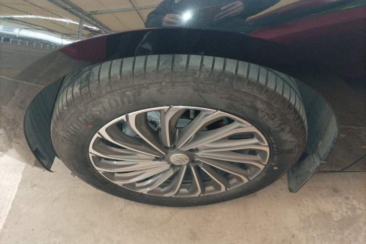 Used Buick LaCrosse 2023 28T Prestige Edition
