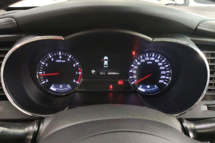 Used Kia K5 2014 2.0L Automatic LUXURY
