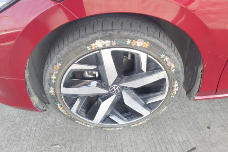 Used Volkswagen Lamando 2022 Lavida L 280TSI DSG Cool & Spicy Edition
