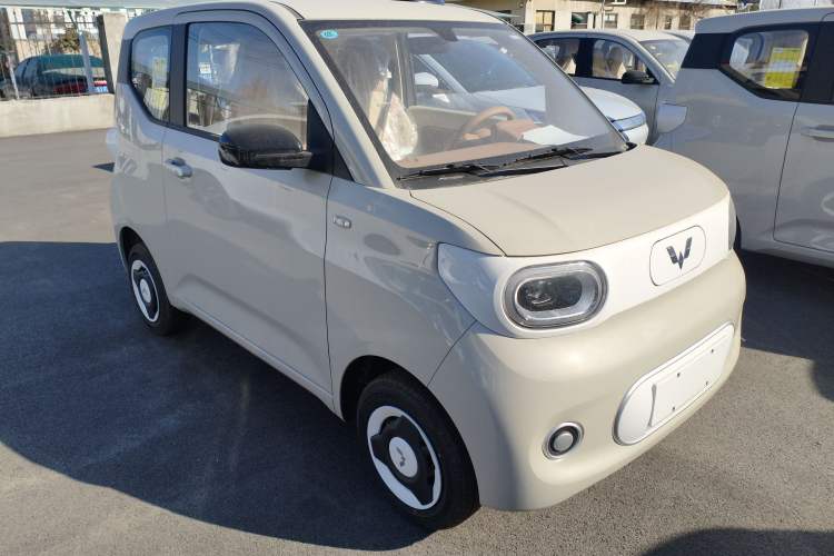 Used Wuling Hongguang MINIEV 2024 3rd Generation 215km Youth Edition