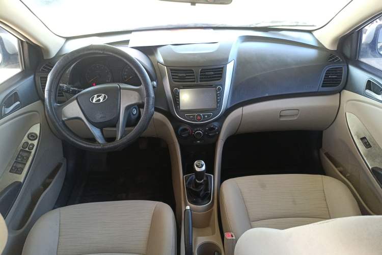 Used Hyundai Verna 2014 1.4L Manual Smart GLS Trim