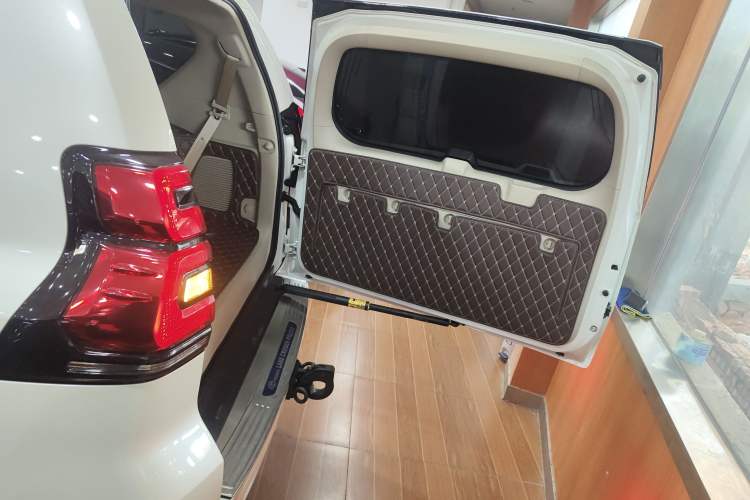 Used Toyota Prado 2018 3.5L Automatic TX