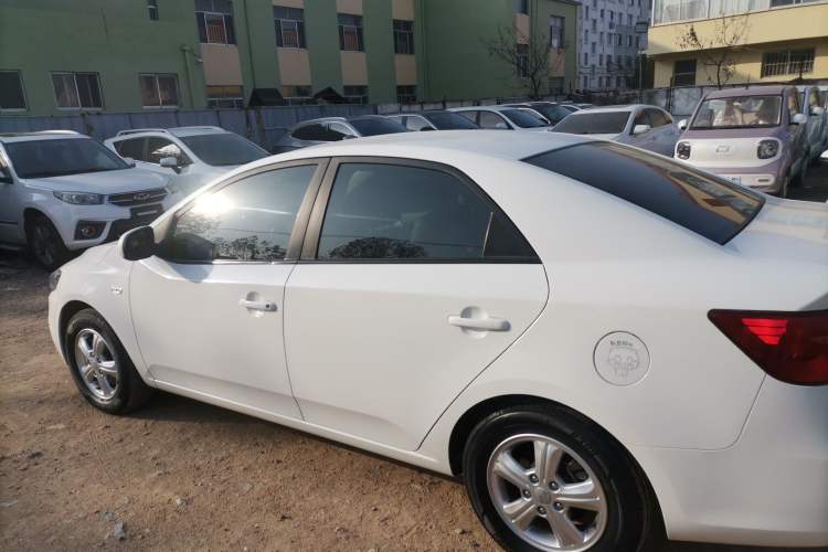 Used Kia Forte 2016 1.6L MT GL
