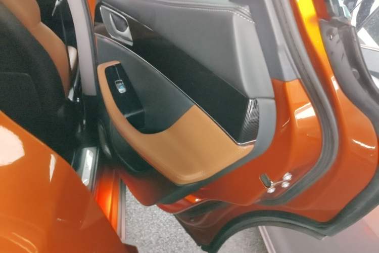 Used  SF5 2020 Two-Wheel Drive High-Performance Sports Edition
