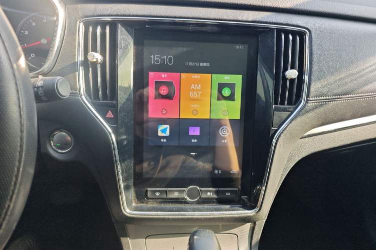 Used Roewe RX5 2019 20T Two-Wheel Drive Automatic 4G Connected Platinum Edition
