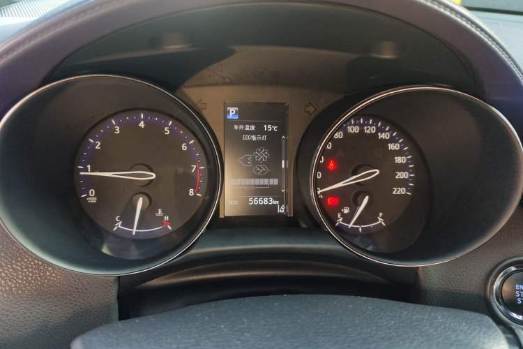 Used Toyota IZOA 2020 2.0L Enjoy Edition
