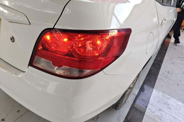 Used Chevrolet Sail 2015 Sail 3 1.5L Manual with Ideal Sunroof Edition
