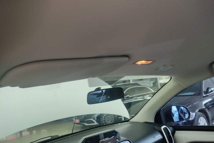 Used Roewe Clever 2022 311km QiQi BoBo Edition
