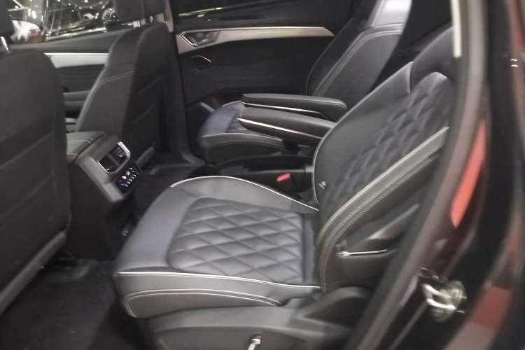 Used Volkswagen Talagon 2023 Facelift 380TSI All-Wheel-Drive Flagship Shengjing Edition 6 Seats