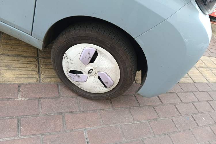 Used Chery QQ Ice Cream 2022 170km Sundae Phosphate Lithium-Ion
