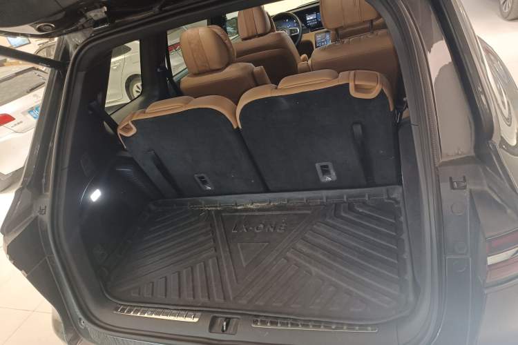 Used Li Auto ONE 2020 Extended-Range 6-Seater Version
