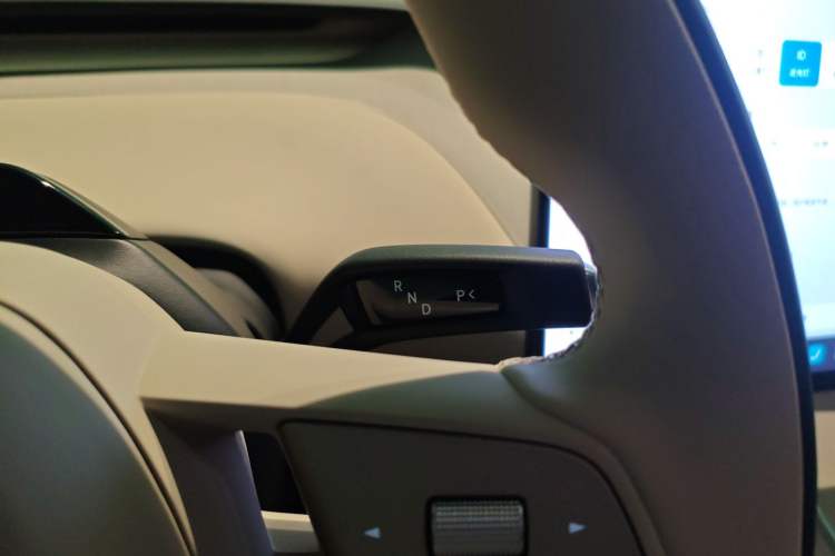 Used  YU7 2025 Ultra-Long Range Rear-Wheel Drive Version
