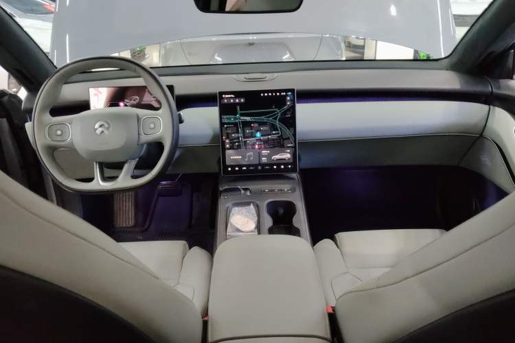 Used Nio ET5T 2023 75 kWh Touring
