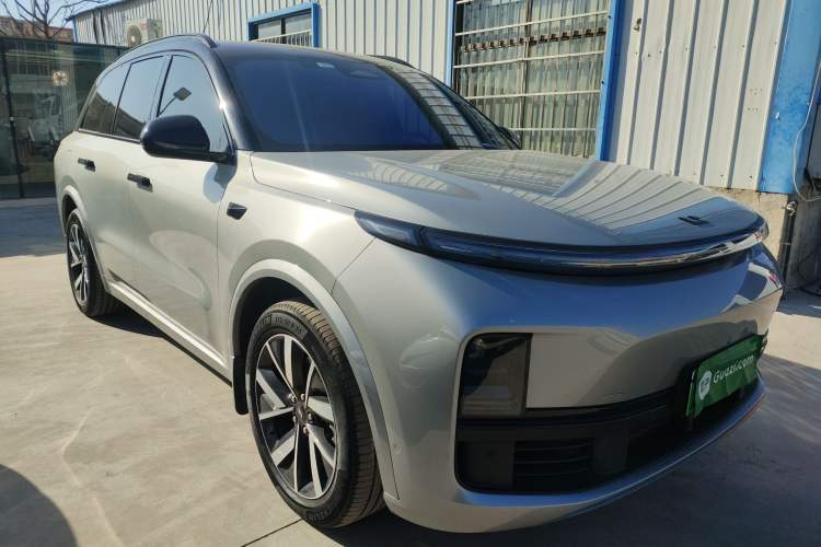 Used Li Auto L8 2023 Pro Model
