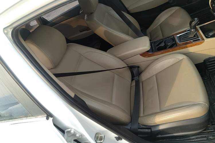 Used Hyundai Mistra 2014 1.8L Automatic Deluxe DLX Model
