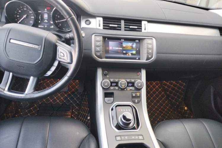 Used Land Rover Range Rover Evoque 2017 2.0T British-Style Prestige Edition
