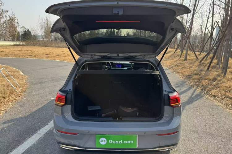 Used Volkswagen Golf 2023 Facelift 280TSI DSG Pro
