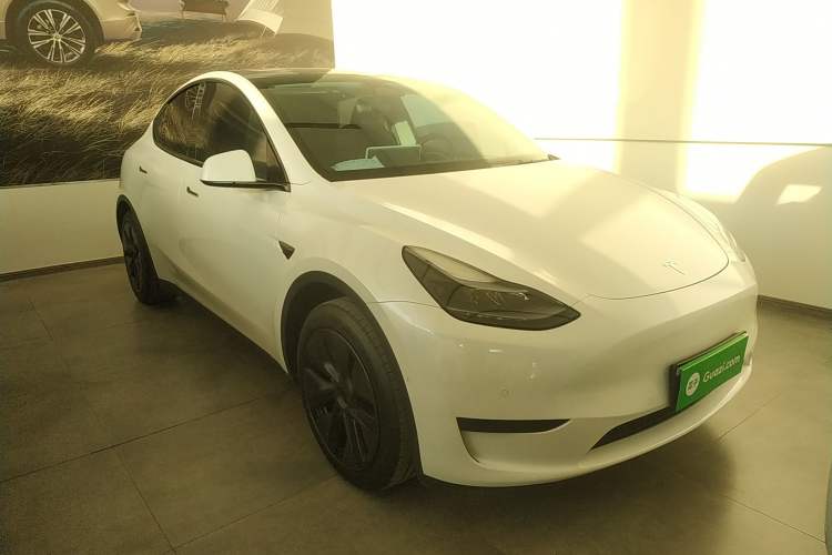Used Tesla Model Y 2023 Rear-Wheel-Drive Version