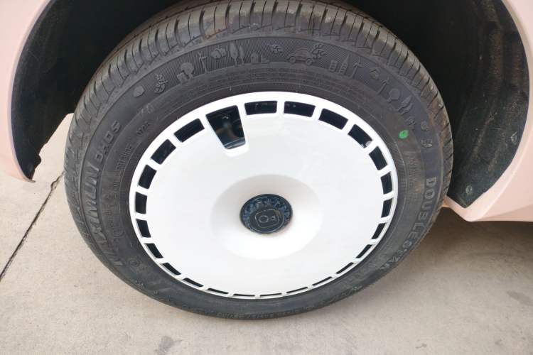 Used Chery QQ Ice Cream 2025 155km Sundae Edition
