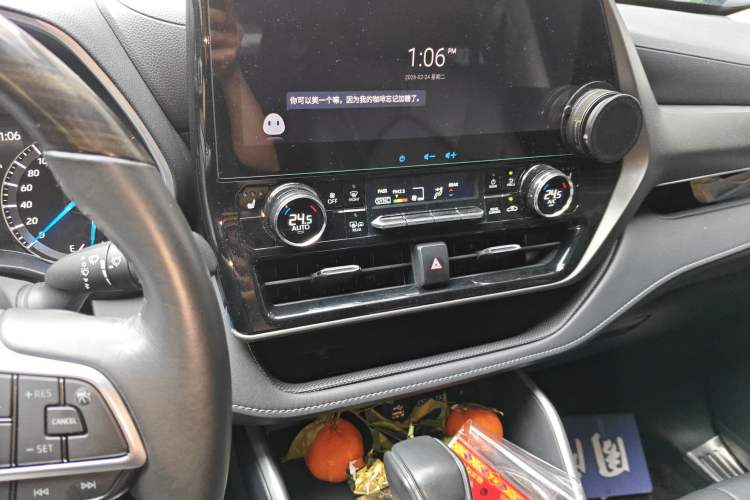 Used Toyota Highlander 2022 Dual-Engine 2.5L Four-Wheel Drive Prestige Version 7 Seats