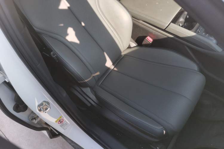 Used BYD Qin L 2024 DM-i 120KM Leading Model
