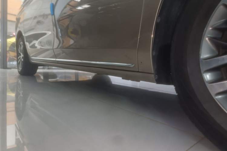 Used Buick GL8 2023 ES Lu Zun Deluxe Model
