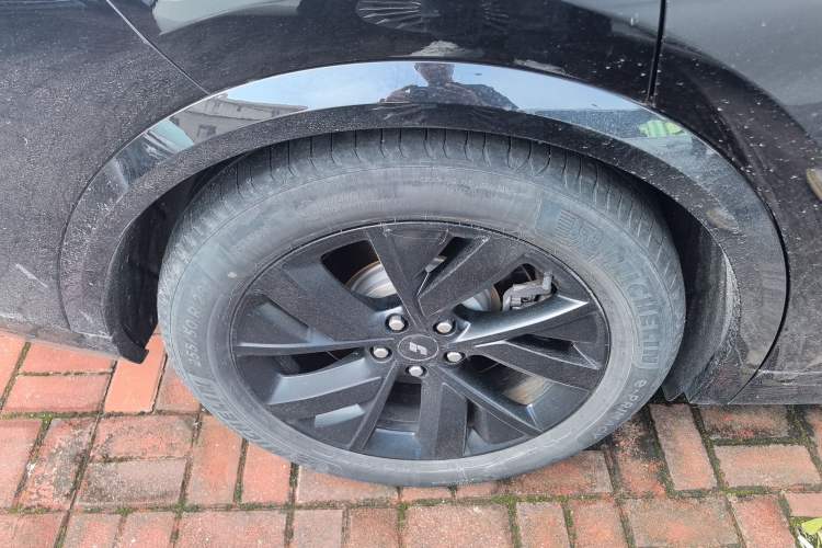 Used Li Auto L8 2023 Pro Model