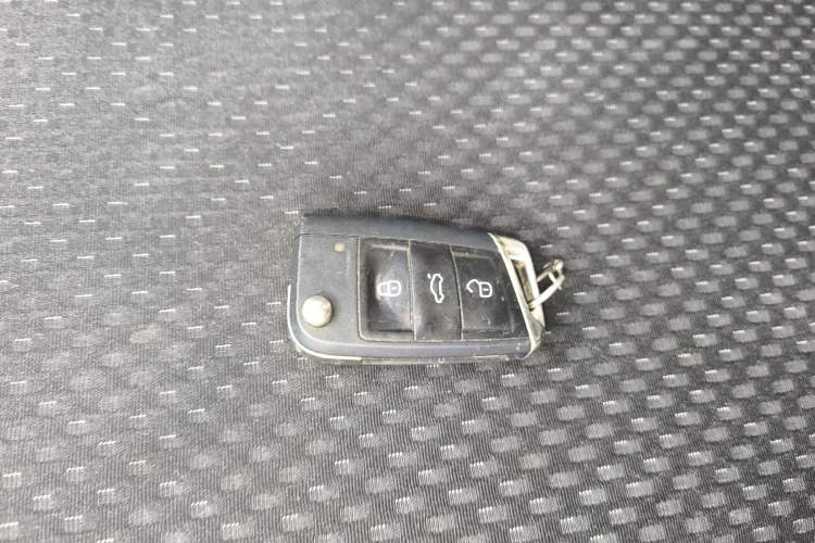 Used Volkswagen Tacqua 2021 200TSI DSG JoyConnect Edition