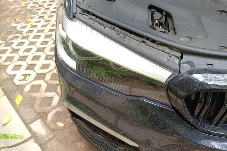 Used BMW 5 Series 2018 Restyled 530Li Leading Edition M Sport Package
