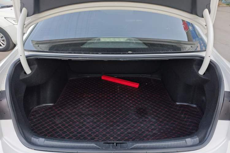 Used Volkswagen Lamando 2018 230TSI DSG Fashion Edition
