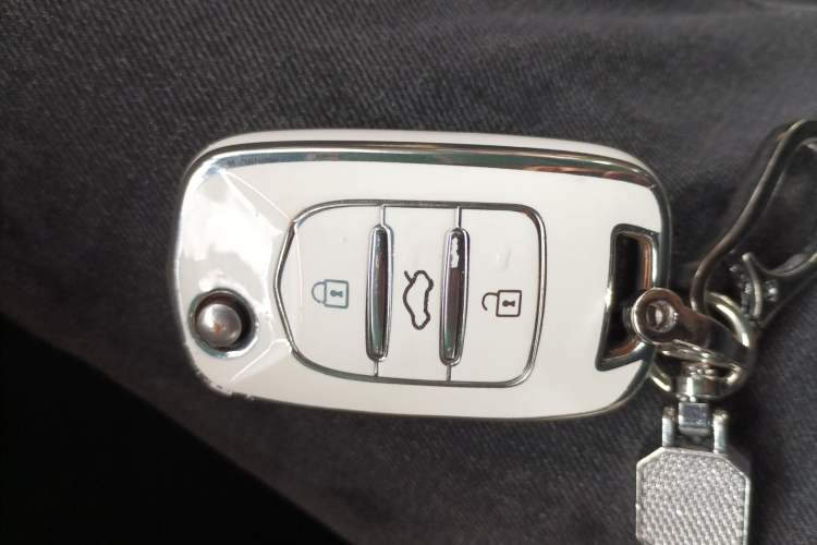 Used Baojun 310W 2017 1.5L Manual Comfort Model China V Standard