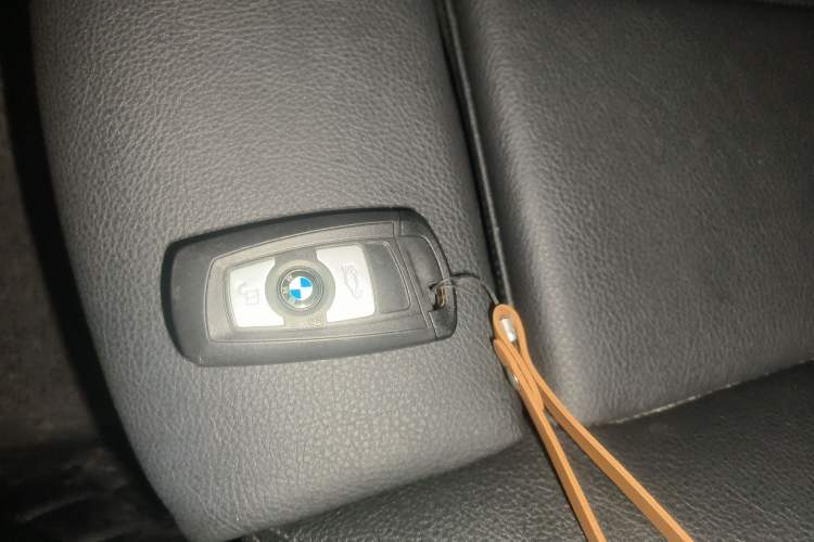 TDK.VehicleDetails.img