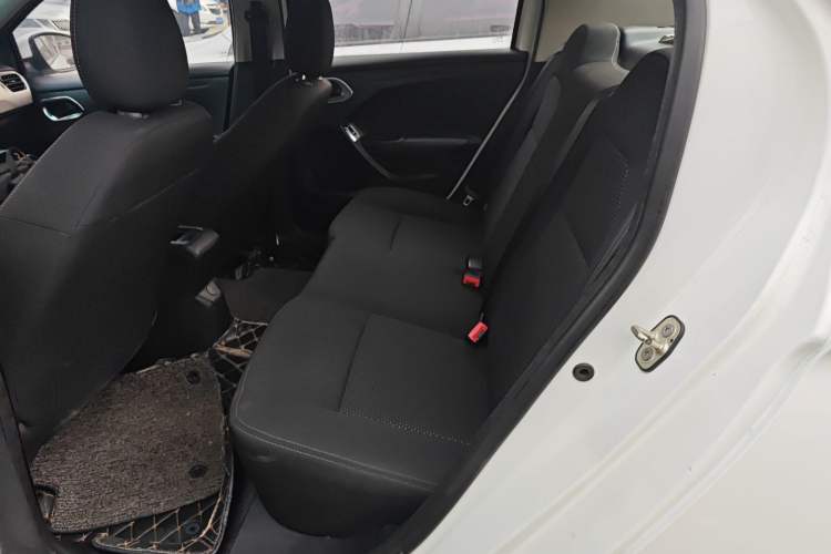 Used Peugeot 301 2016 1.6L Manual Happiness Edition
